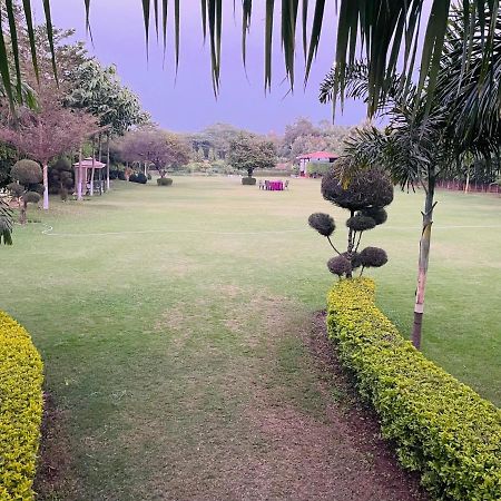 Anantam Aravali Villa Gurgaon Eksteriør billede