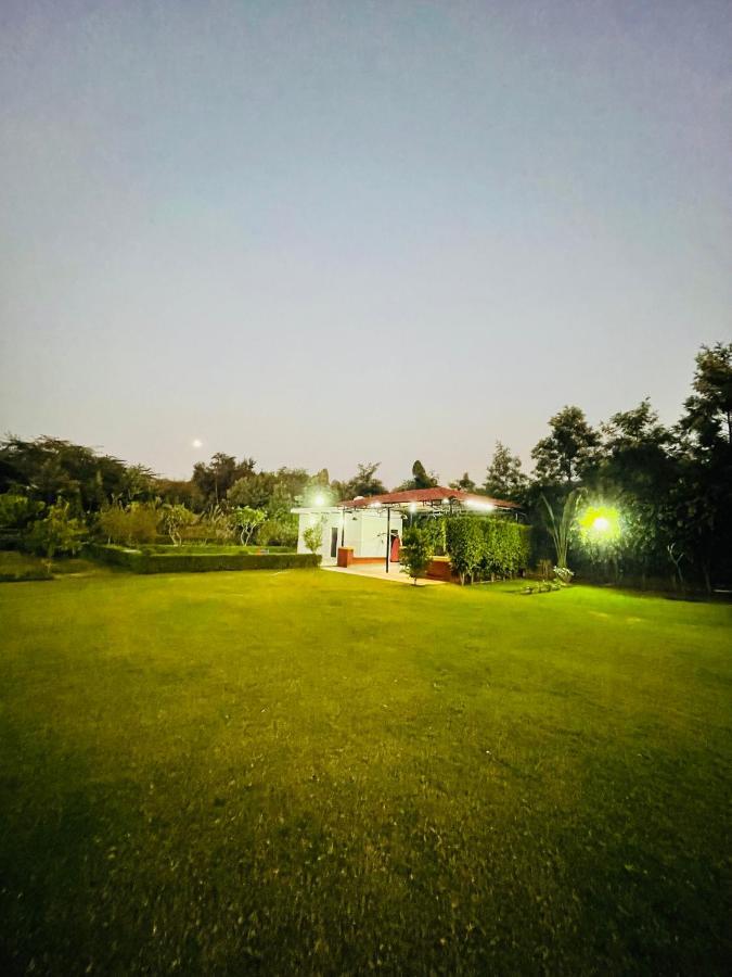 Anantam Aravali Villa Gurgaon Eksteriør billede