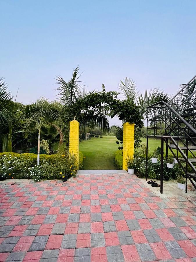 Anantam Aravali Villa Gurgaon Eksteriør billede